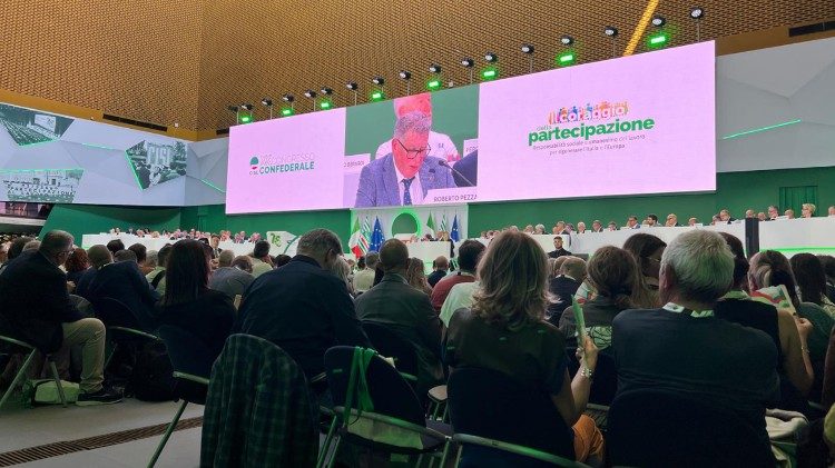 O Papa à Cisl: promover sociedades pacíficas a serviço do desenvolvimento humano 6