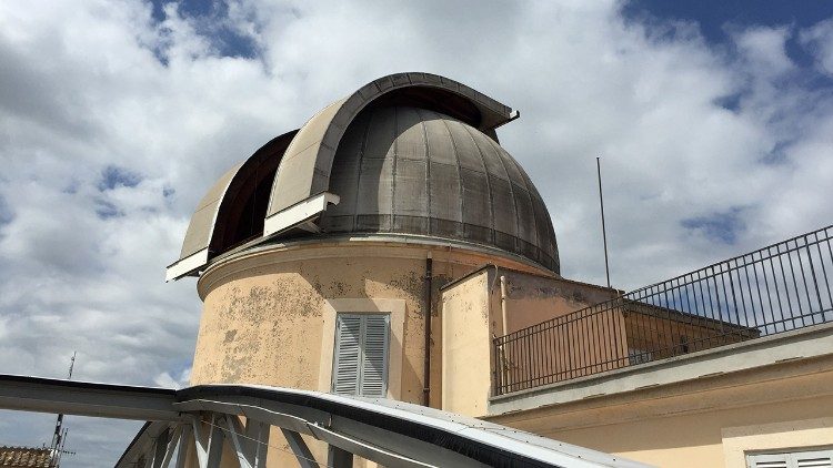 Observatório Vaticano: o astrônomo jesuíta padre D'Souza é o novo diretor 1