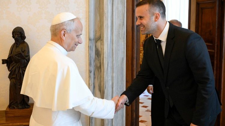 Leão XIV recebe o primeiro-ministro de Montenegro no Vaticano 1