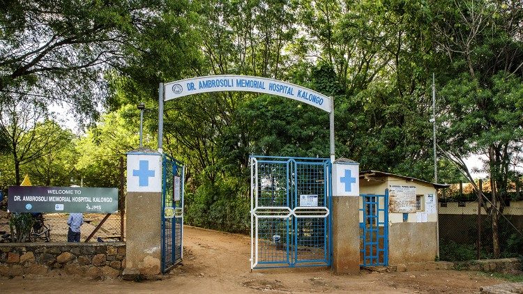 Uganda, a Fundação Ambrosoli apoia os vulneráveis 9