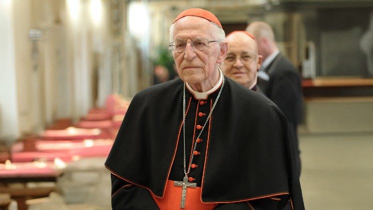 "Pastor generoso e íntegro": o pesar do Papa pela morte do cardeal Estanislao Karlic 1