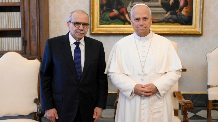 Leão XIV e primeiro-ministro do Líbano: em pauta, a viagem ao país em 30 de novembro 7