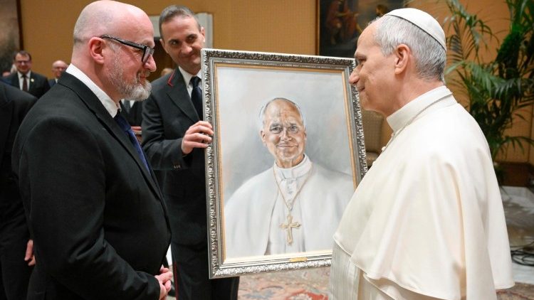 "Papa deve ser livre para denunciar injustiça e promover a paz", afirma Leão XIV 1