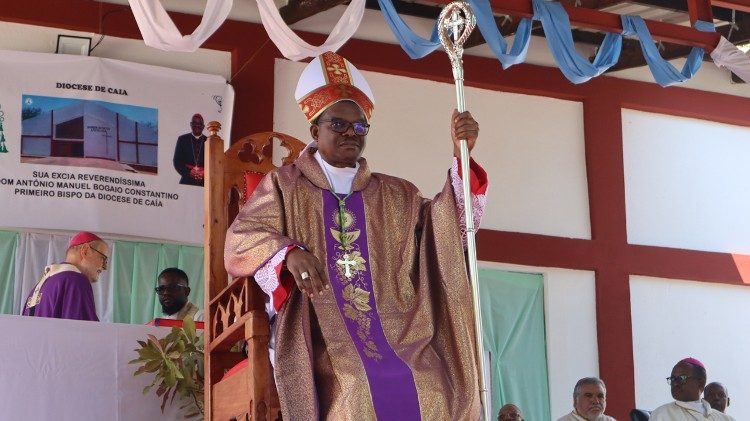 Bispo de Caia manifesta proximidade e colaboração dos fiéis na tomada de posse 1