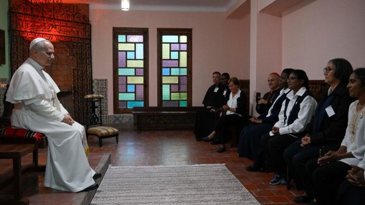 Papa em Argel -Uma tarde de encontros socio-religiosos 1