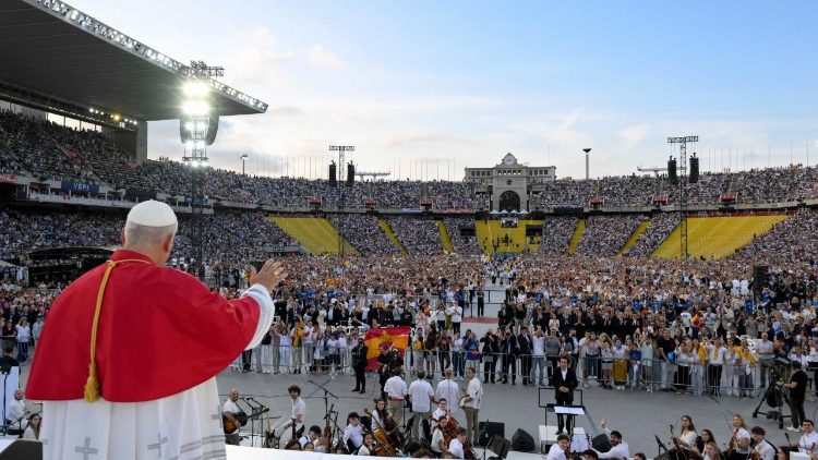 O Papa: abramo-nos ao Senhor e deixemos-nos agitar pelo vento do seu Espírito 1